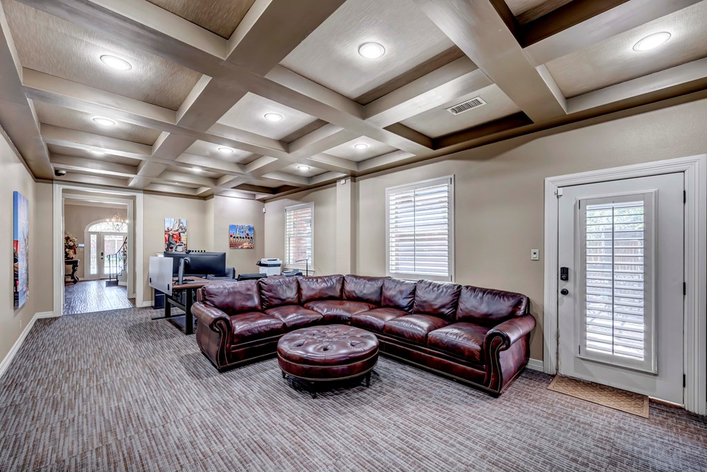 5600 Greenridge, Midland, Texas image 28