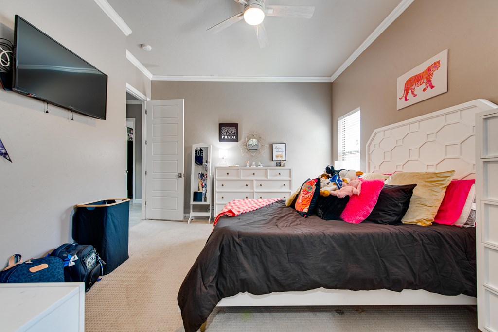 6610 Mosswood Dr, Midland, Texas image 38