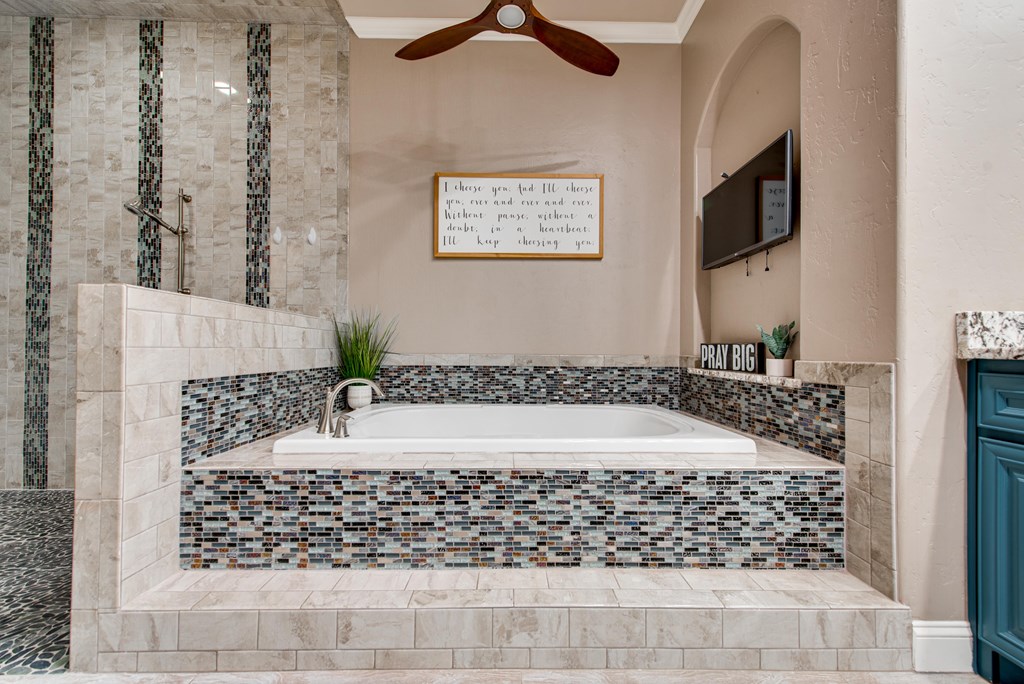 6610 Mosswood Dr, Midland, Texas image 30