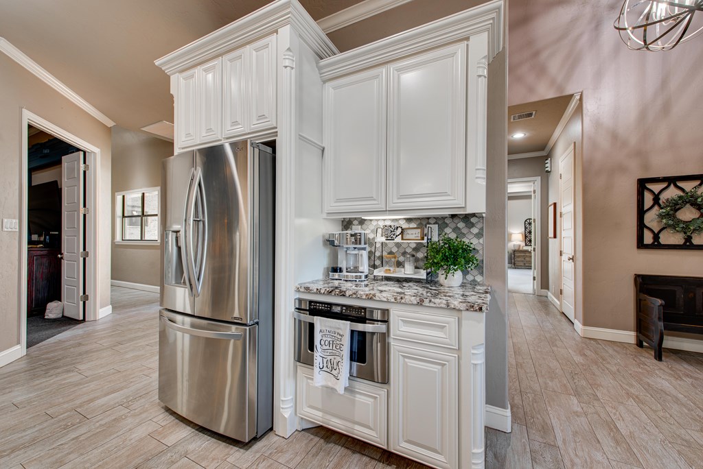 6610 Mosswood Dr, Midland, Texas image 21