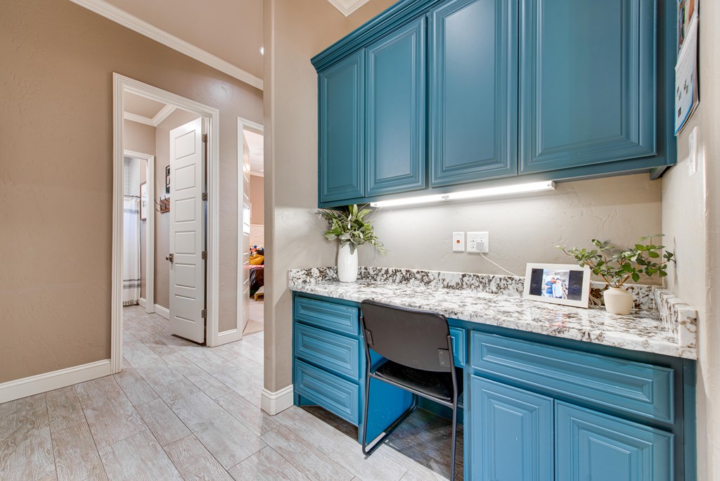 6610 Mosswood Dr, Midland, Texas image 34
