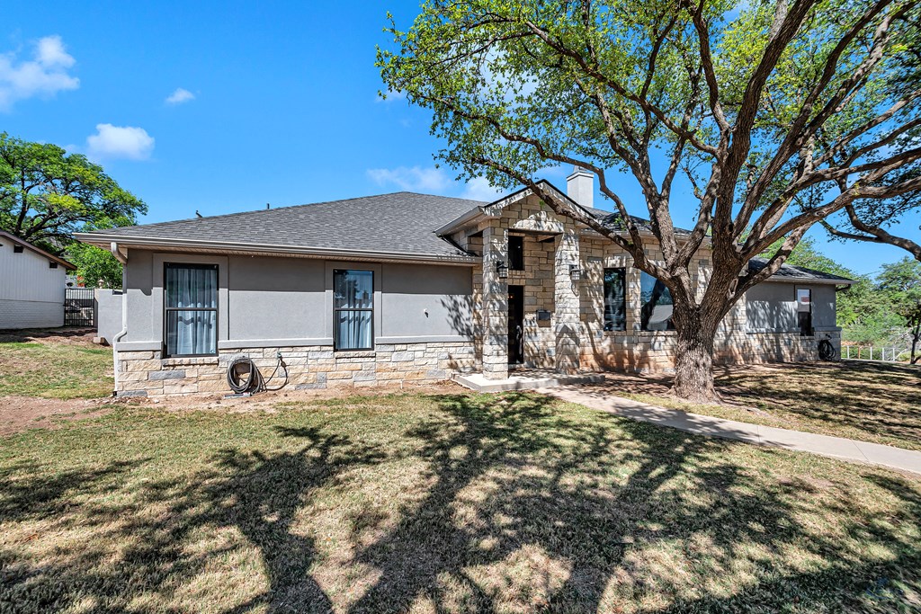 1600 Indian Hills, Big Spring, Texas image 6