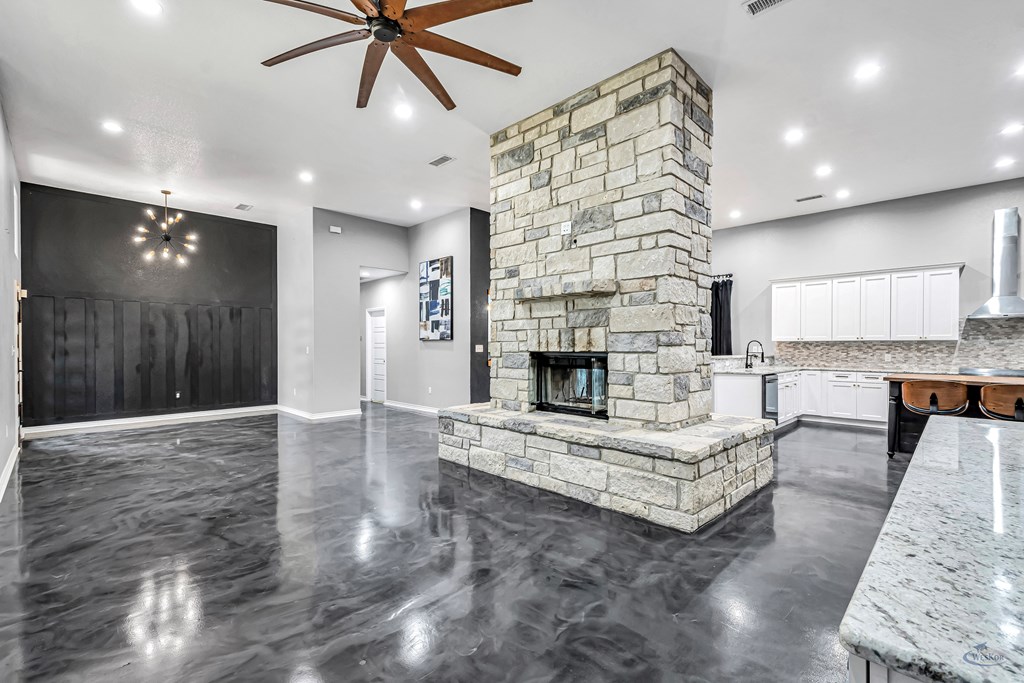1600 Indian Hills, Big Spring, Texas image 12