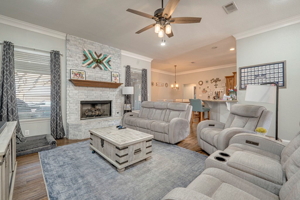 5308 Castle Pine Road, Midland, Texas image 6