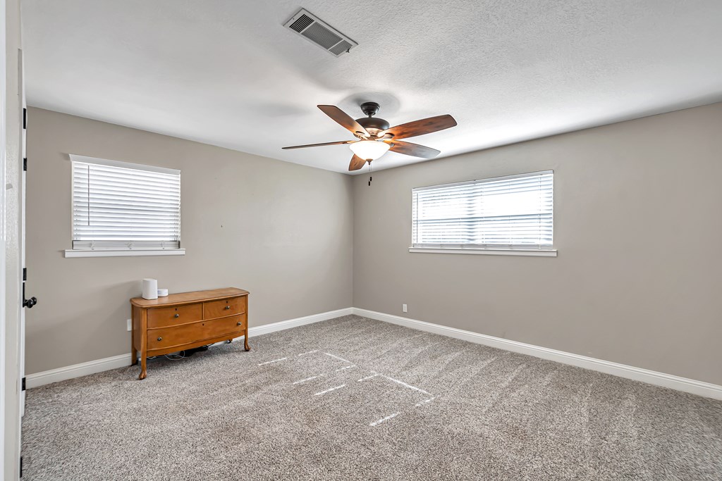 2504 Goddard Dr, Midland, Texas image 38