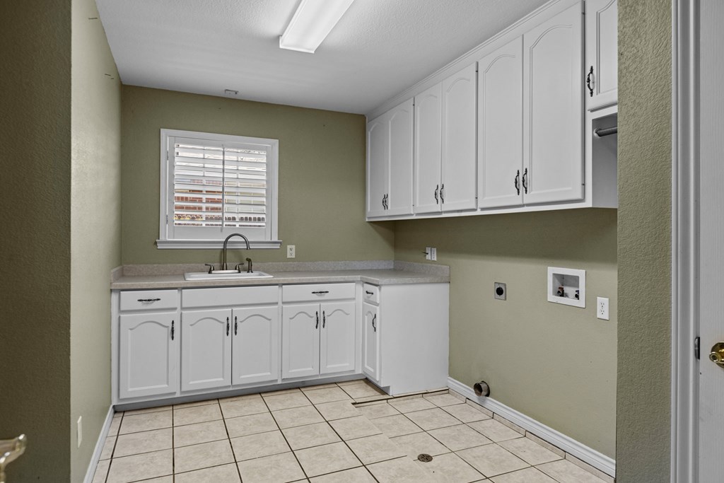 5708 Ridgemont Place, Midland, Texas image 36