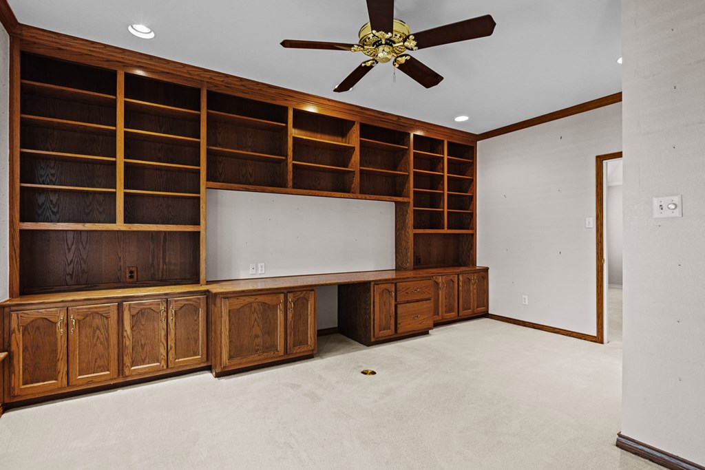 5708 Ridgemont Place, Midland, Texas image 9