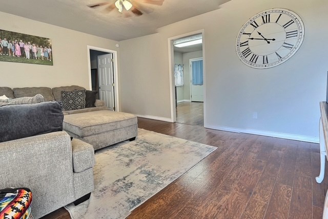 207 36th Place, Snyder, Texas image 4