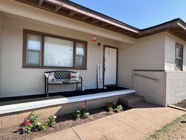 207 36th Place, Snyder, Texas image 3