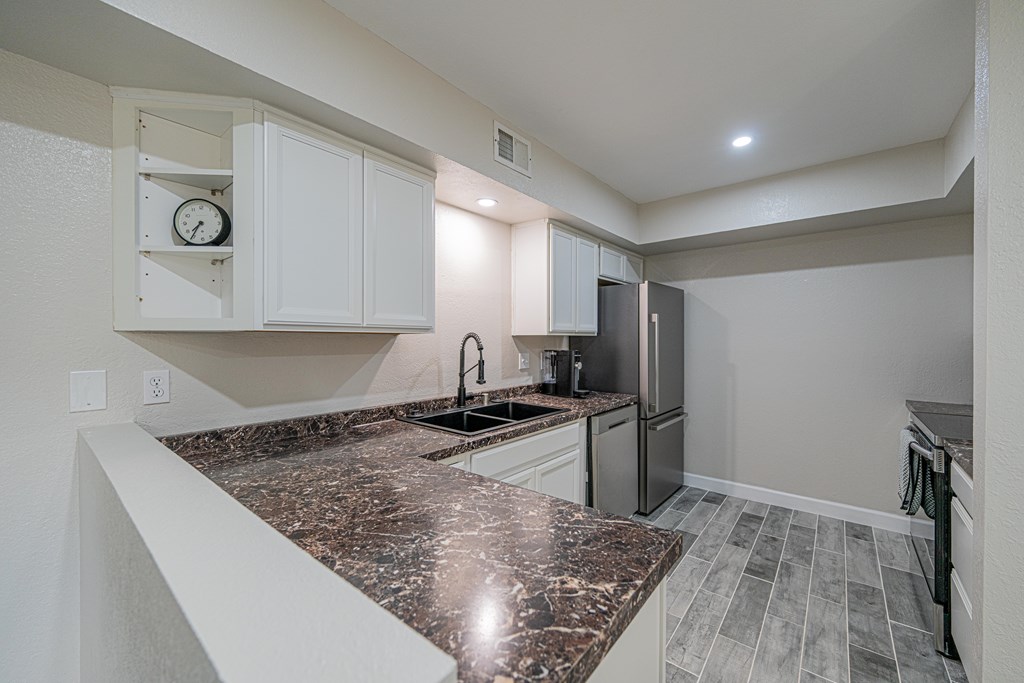 2100 Wadley Ave W #28, Midland, Texas image 26
