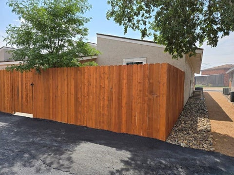 Townhouse For Rent - 123 N Glenwood Drive #B<br/> Midland, TX 79703