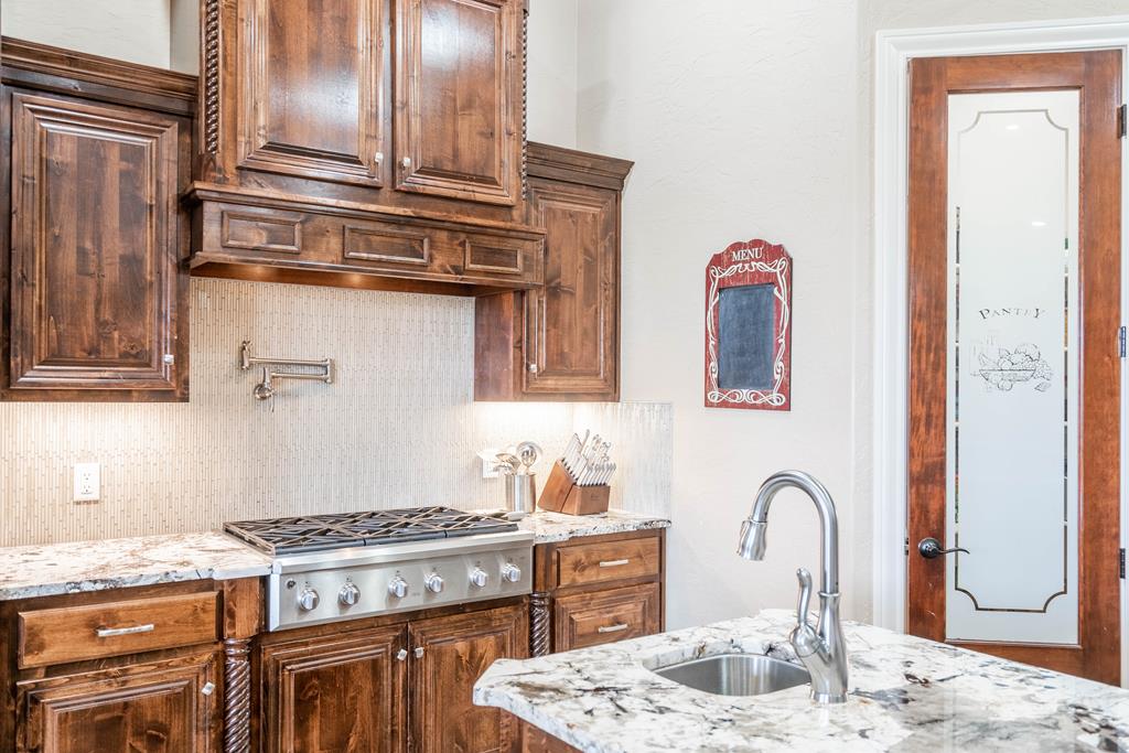 7311 E County Rd 112, Midland, Texas image 17