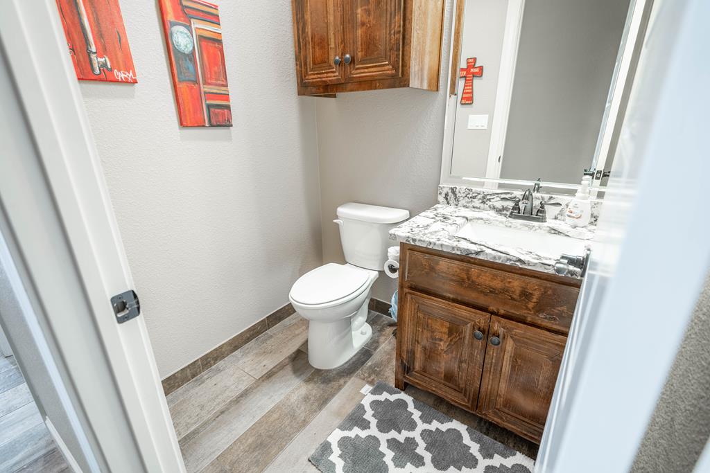 7311 E County Rd 112, Midland, Texas image 27