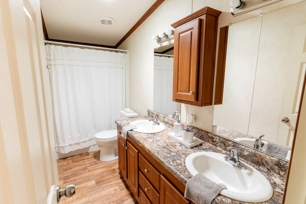 1014 W County Rd 132, Midland, Texas image 19
