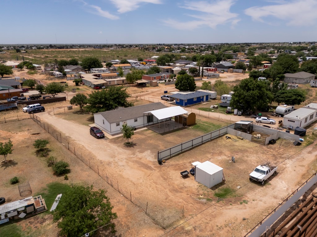 1014 W County Rd 132, Midland, Texas image 32