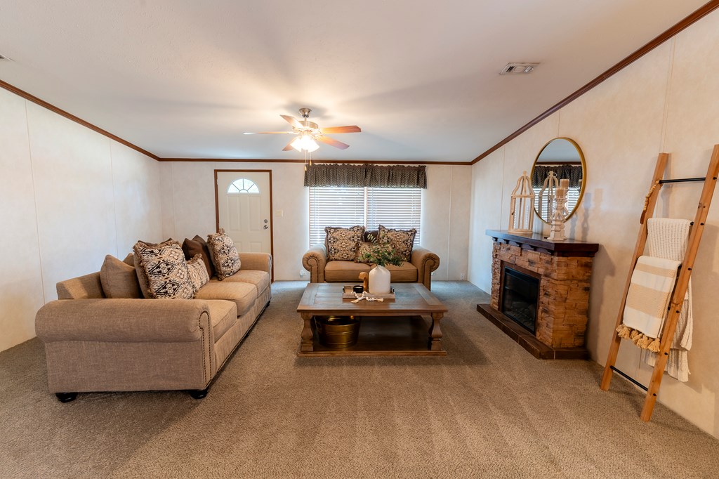 1014 W County Rd 132, Midland, Texas image 3