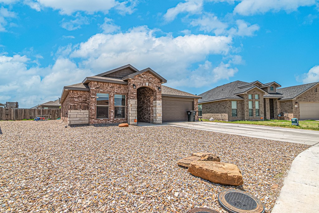 1407 Derrick Avenue, Odessa, Texas image 2