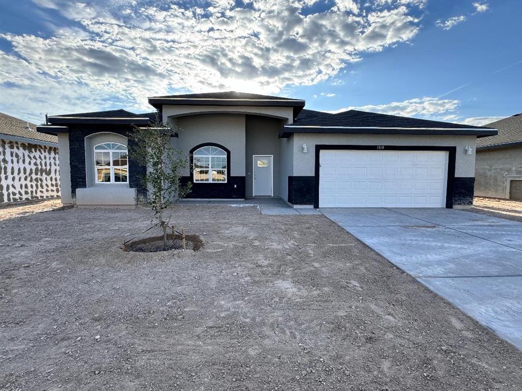 2101 S Iowa Street, Pecos, Texas image 1