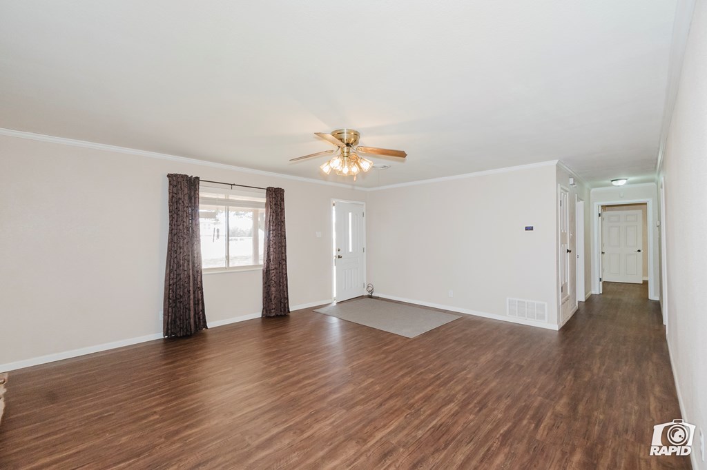 2606 W County Rd 140, Midland, Texas image 9
