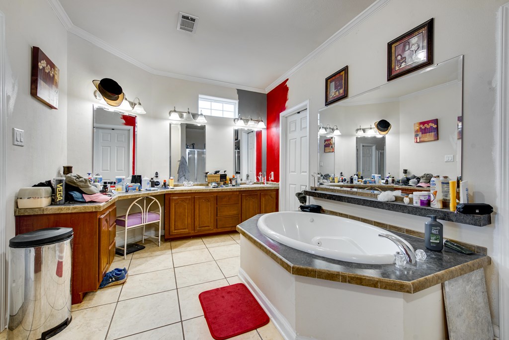 6601 S County Rd 1278, Midland, Texas image 30