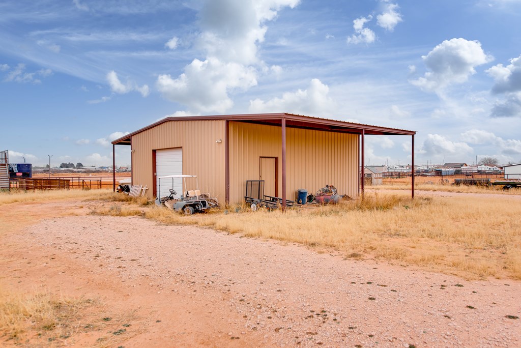 6601 S County Rd 1278, Midland, Texas image 9