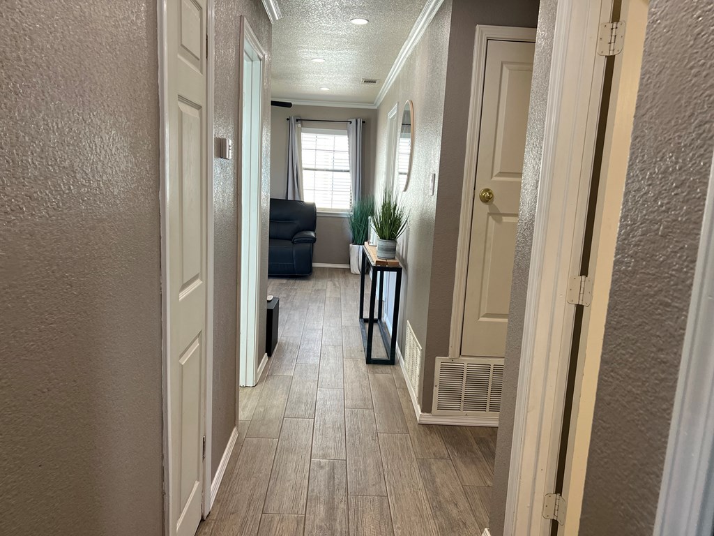 4605 Cherokee Dr, Midland, Texas image 11