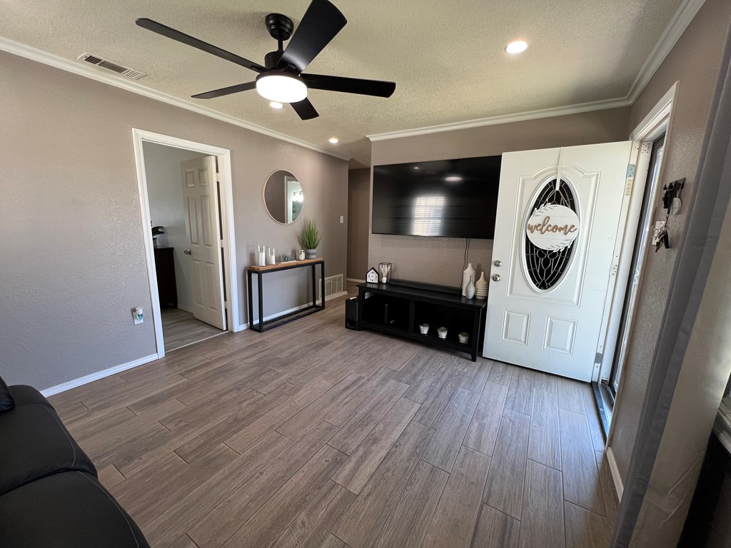 4605 Cherokee Dr, Midland, Texas image 2