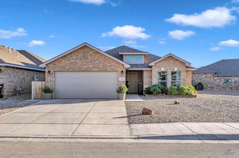 Homes For Sale - 2306 Husk St<br/> Midland, TX 79705