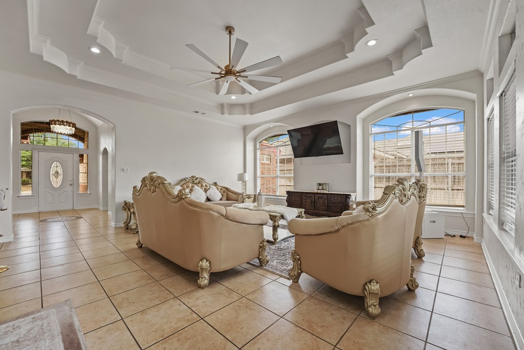 4626 Crockett Ave, Midland, Texas image 5