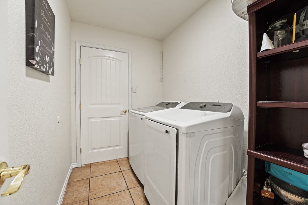 4626 Crockett Ave, Midland, Texas image 24