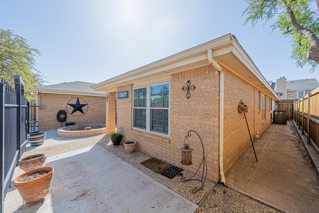 2411 Castleford Rd, Midland, Texas image 3