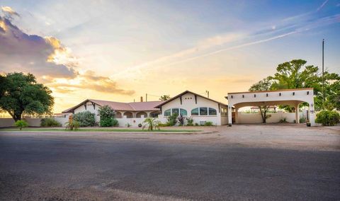 Homes For Sale - 1510 W School Street<br/> Martin County, Stanton, TX 79782