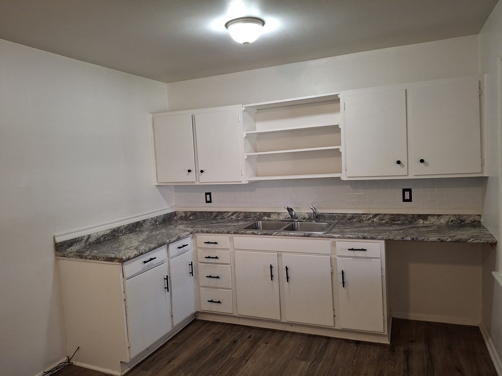 4102 Ave U, Snyder, Texas image 4