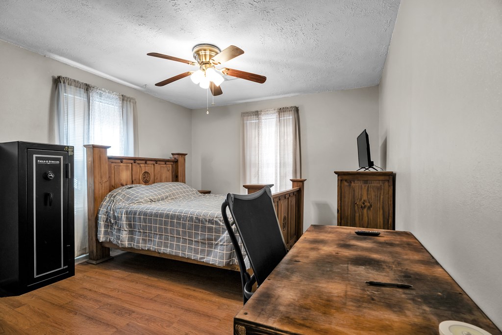 1912 W County Rd 130, Midland, Texas image 15