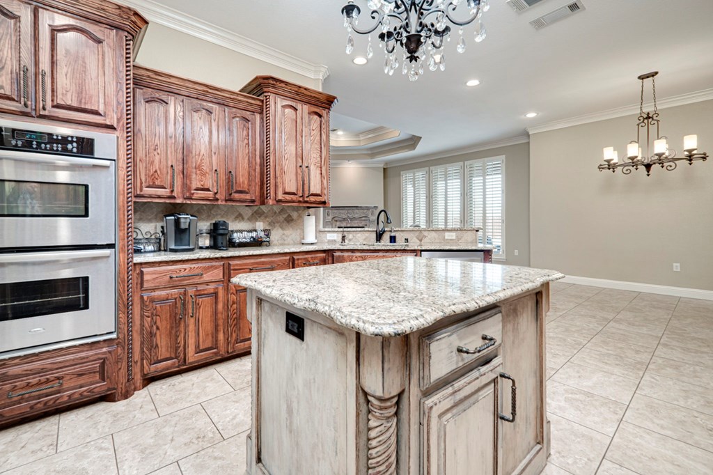 2811 Savoy, Midland, Texas image 13