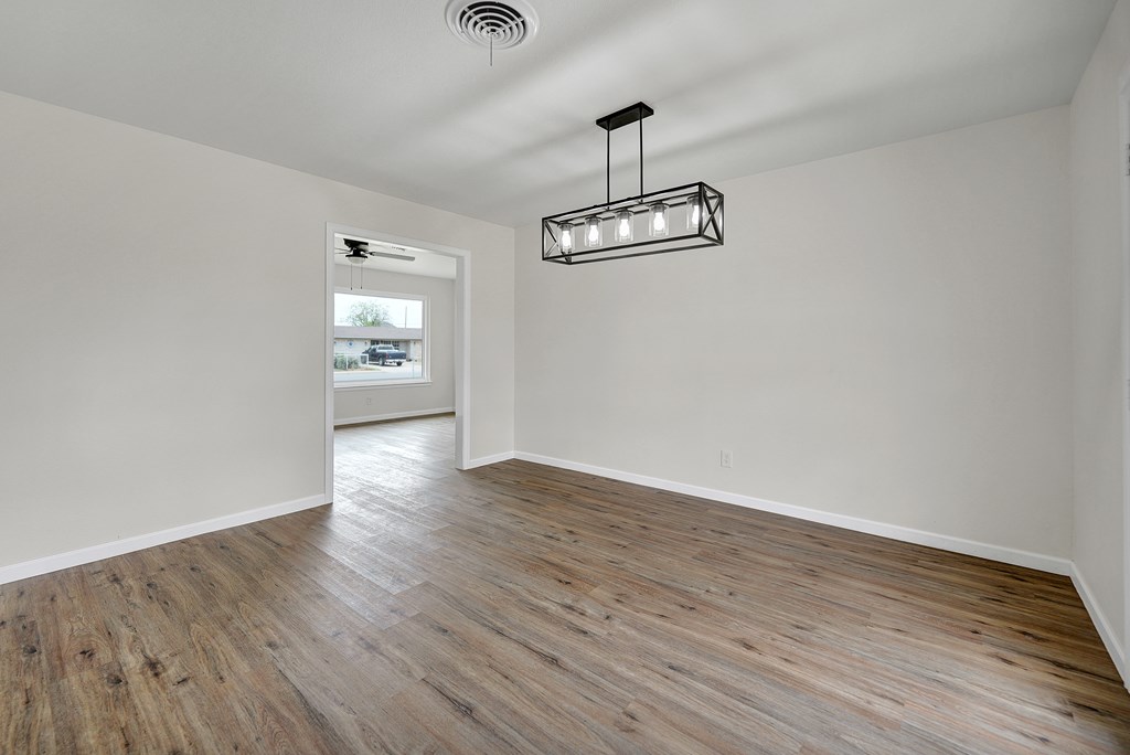 1722 E Oak Ave, Midland, Texas image 4