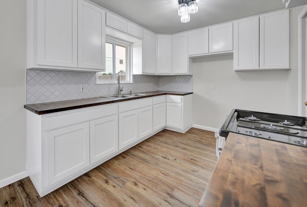 1722 E Oak Ave, Midland, Texas image 2