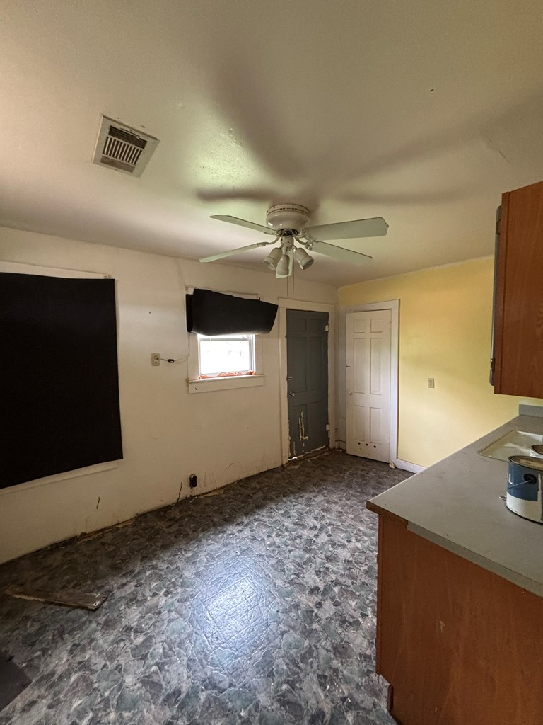 1307 26th St, Snyder, Texas image 4