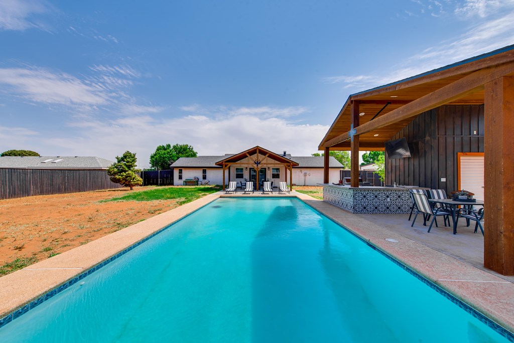 10607 E County Rd 105, Midland, Texas image 46