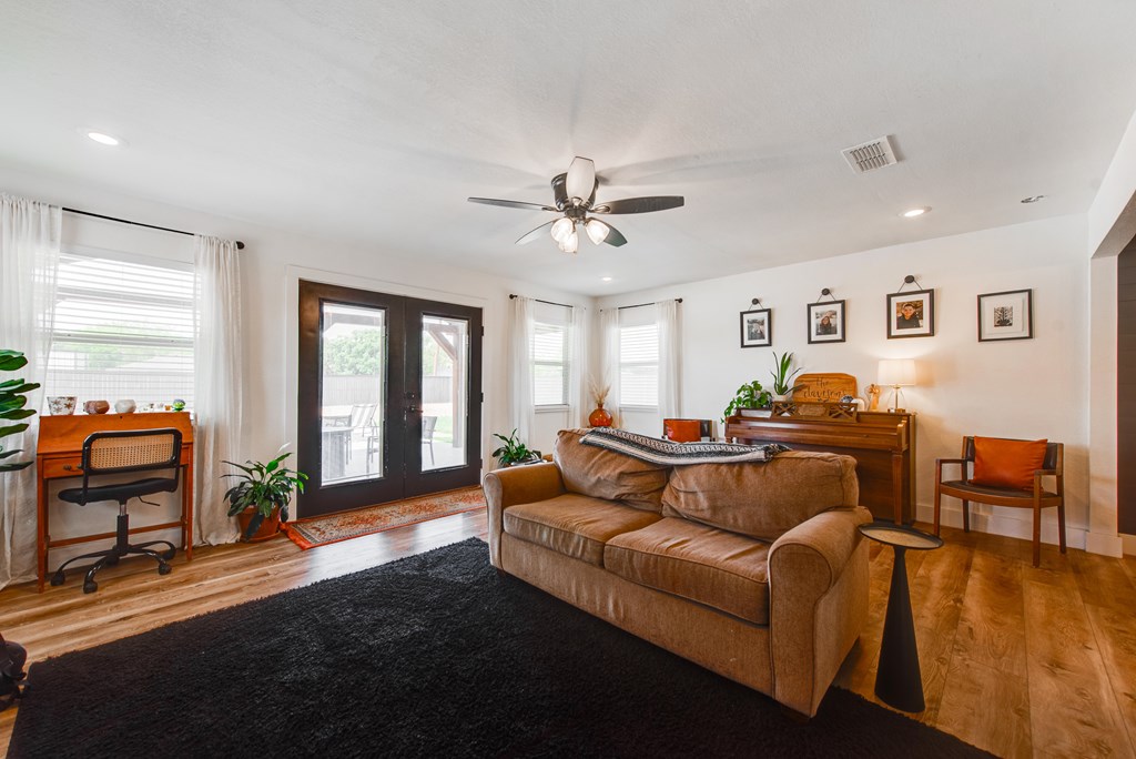 10607 E County Rd 105, Midland, Texas image 28