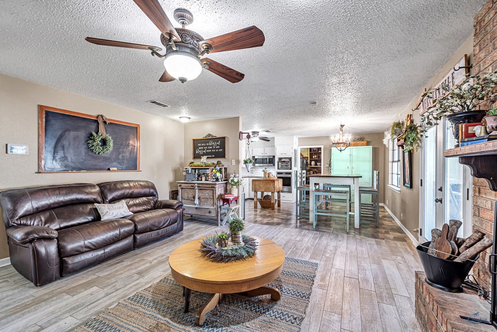 1412 Sparks St, Midland, Texas image 4