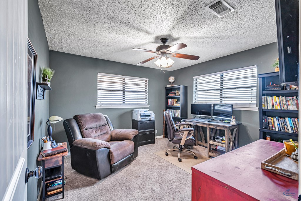 1412 Sparks St, Midland, Texas image 38