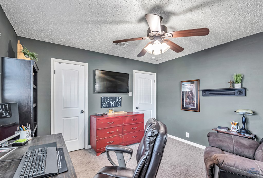 1412 Sparks St, Midland, Texas image 36
