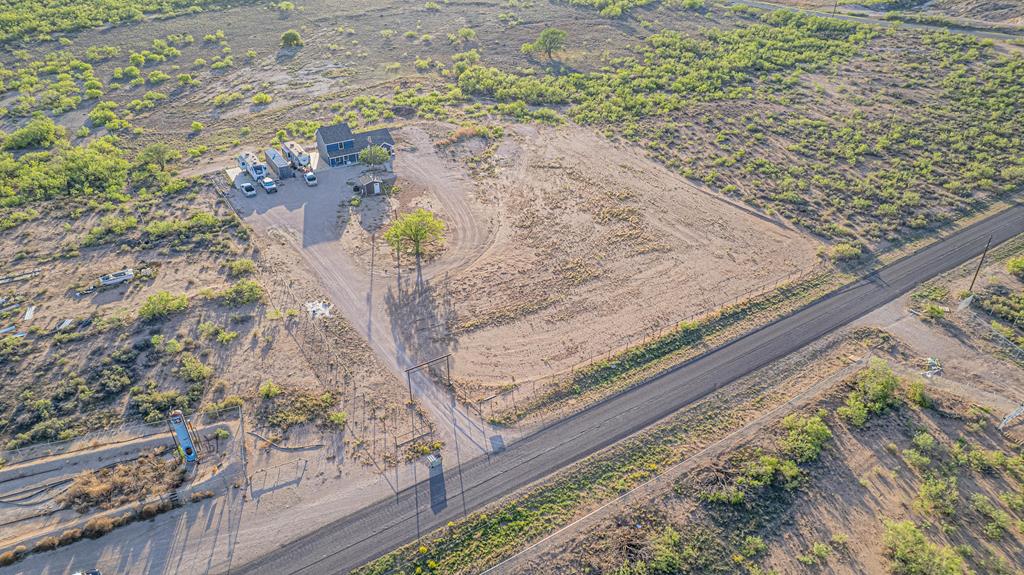 2381 County Rd C2691, Stanton, Texas image 2
