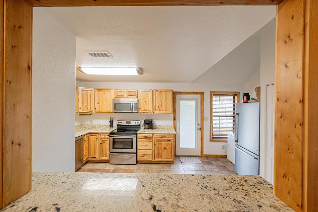 2381 County Rd C2691, Stanton, Texas image 17