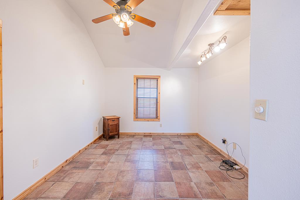 2381 County Rd C2691, Stanton, Texas image 15