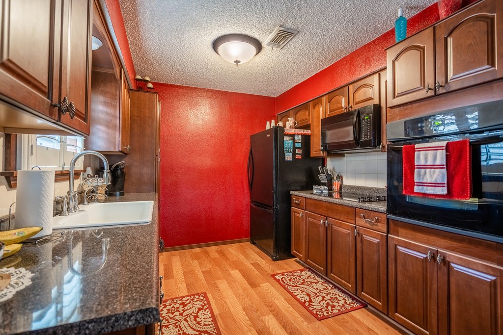 2121 Marcie Court, Midland, Texas image 17