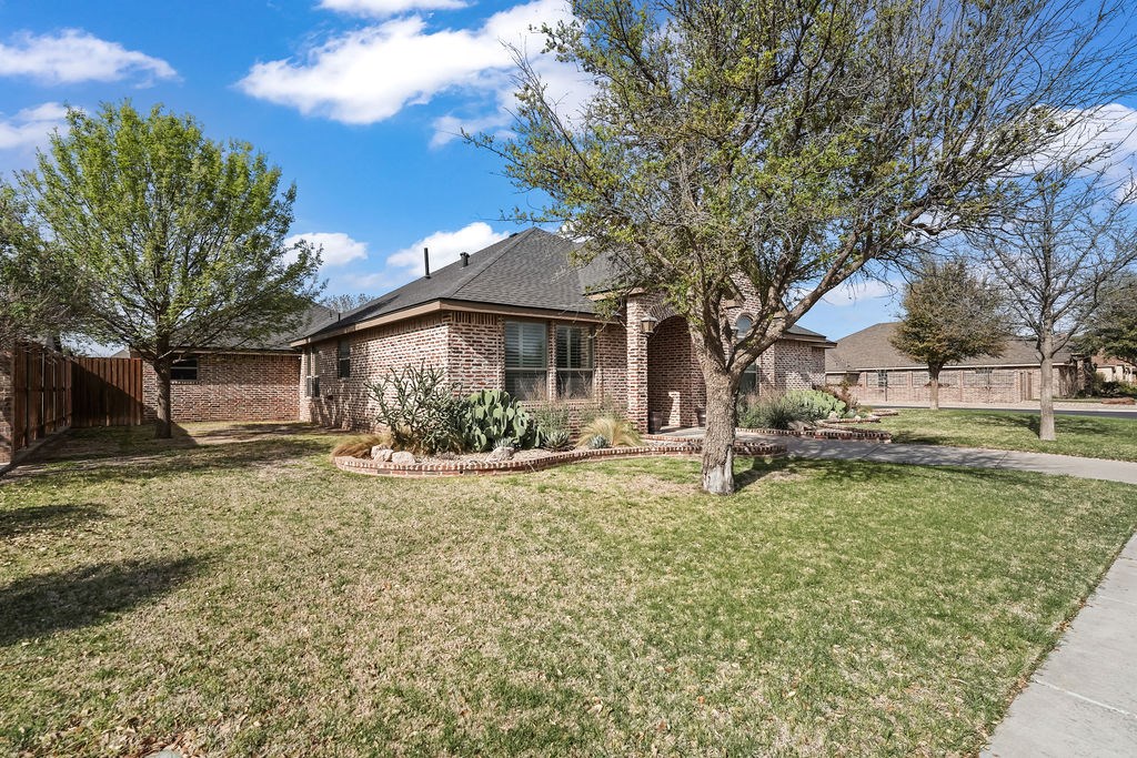 1200 Castle Rock Court, Midland, Texas image 4