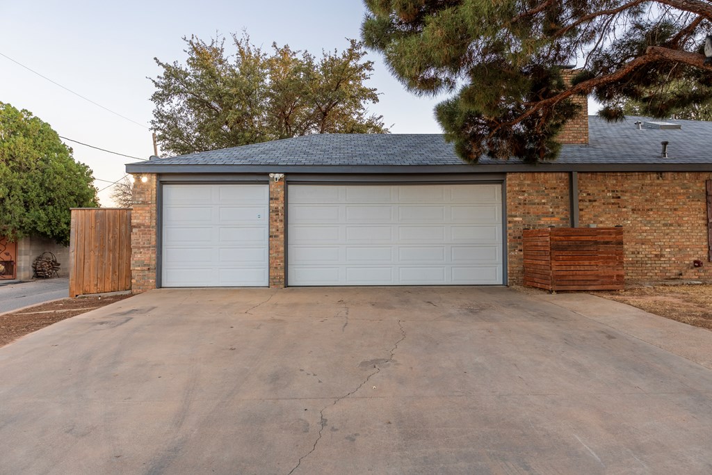 4001 Dyer Circle, Midland, Texas image 32