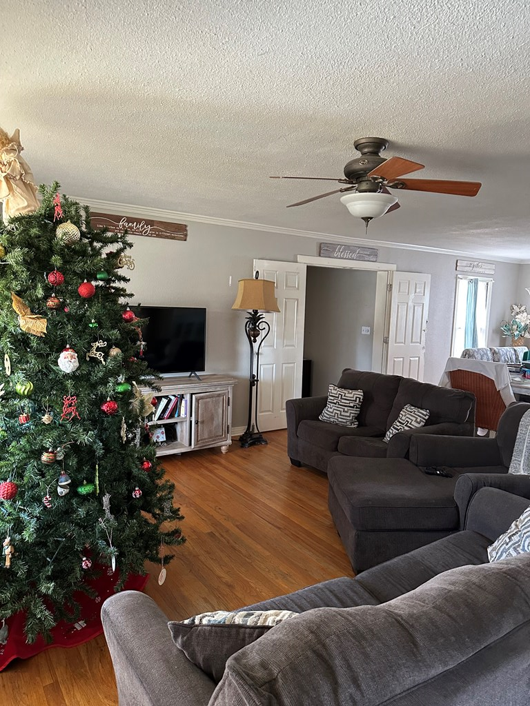 2812 Ave V, Snyder, Texas image 3